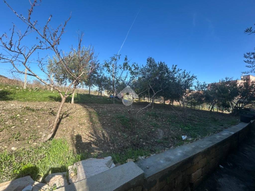 Terreno a Agrigento in Via Barone di Matteo, 7 - Foto 3