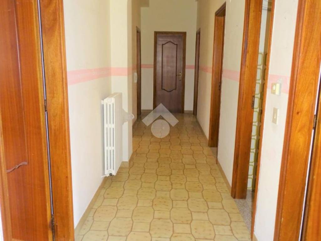 Appartamento a Castrovillari in Via Dei Normanni - Foto 2