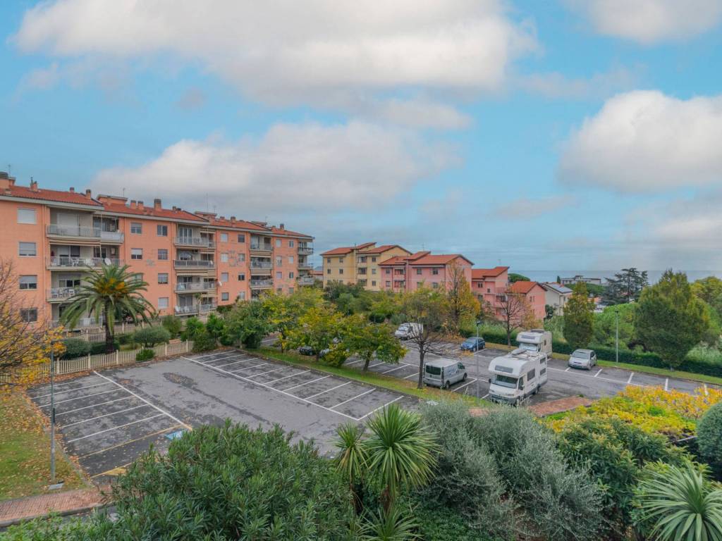 Appartamento a Ceriale in Via Asti - Foto 4