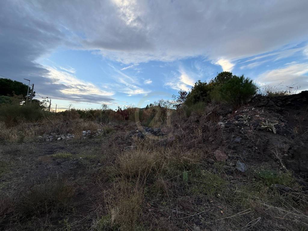 Terreno a Mascalucia in Via Mompilieri - Foto 3