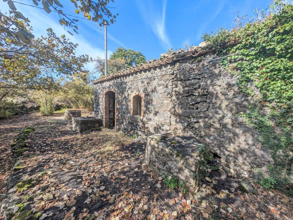 Terreno a Sant'alfio in Contrada Ripa della Naca - Foto 3