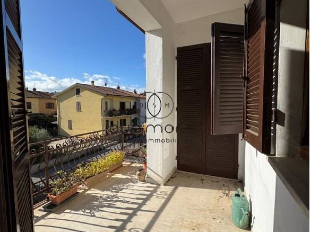 Appartamento a Spoleto in Via Alfredo Mascelluti - Foto 4