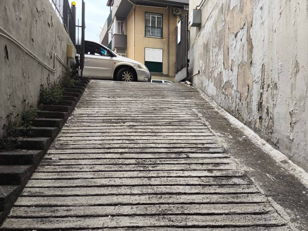 Box / garage a Catania in Via Monreale - Foto 2