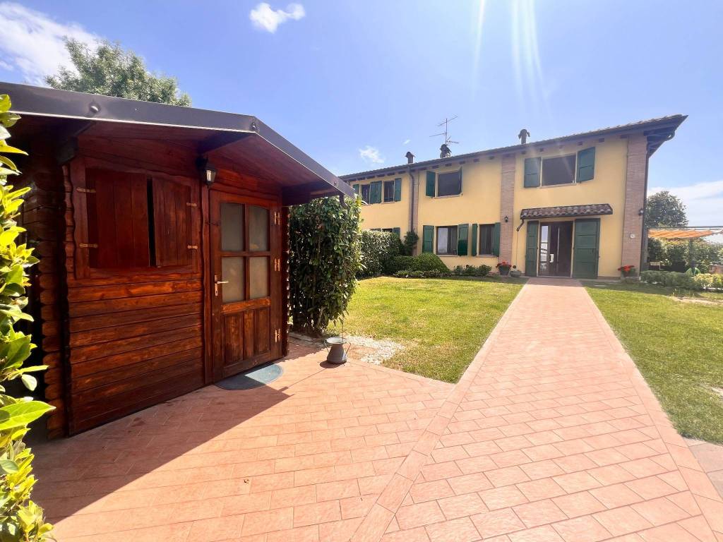 Appartamento a Valsamoggia in Via A. G. Roncalli Papa Giovanni XXIII, 18 - Foto 5