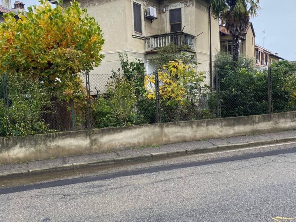 Villa a Vigevano in Via Aguzzafame, 5 - Foto 2