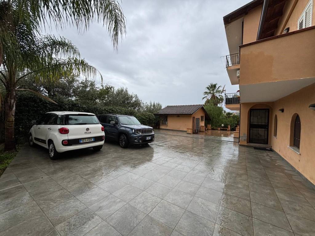 Casa indipendente a Lamezia terme in Via Monsignor Azio Davoli - Foto 5