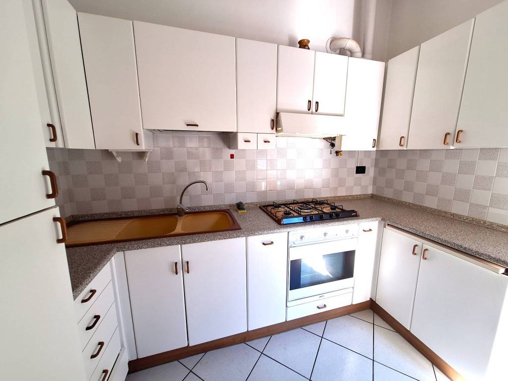 Appartamento a Alba in Strada Rorine, 23 - Foto 5
