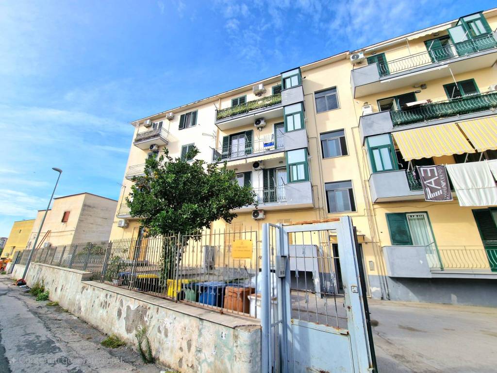 Appartamento a Torre annunziata in Via Fondaco Pastore - Foto 2