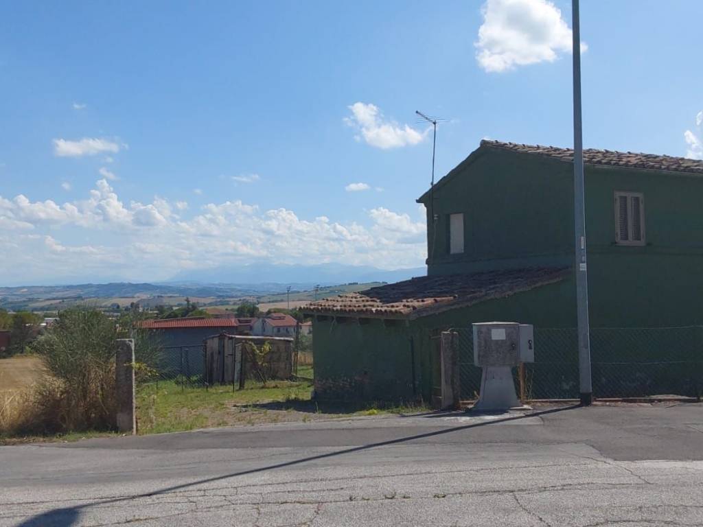 Casa indipendente a Appignano in Via Ugo Foscolo, 18 - Foto 5