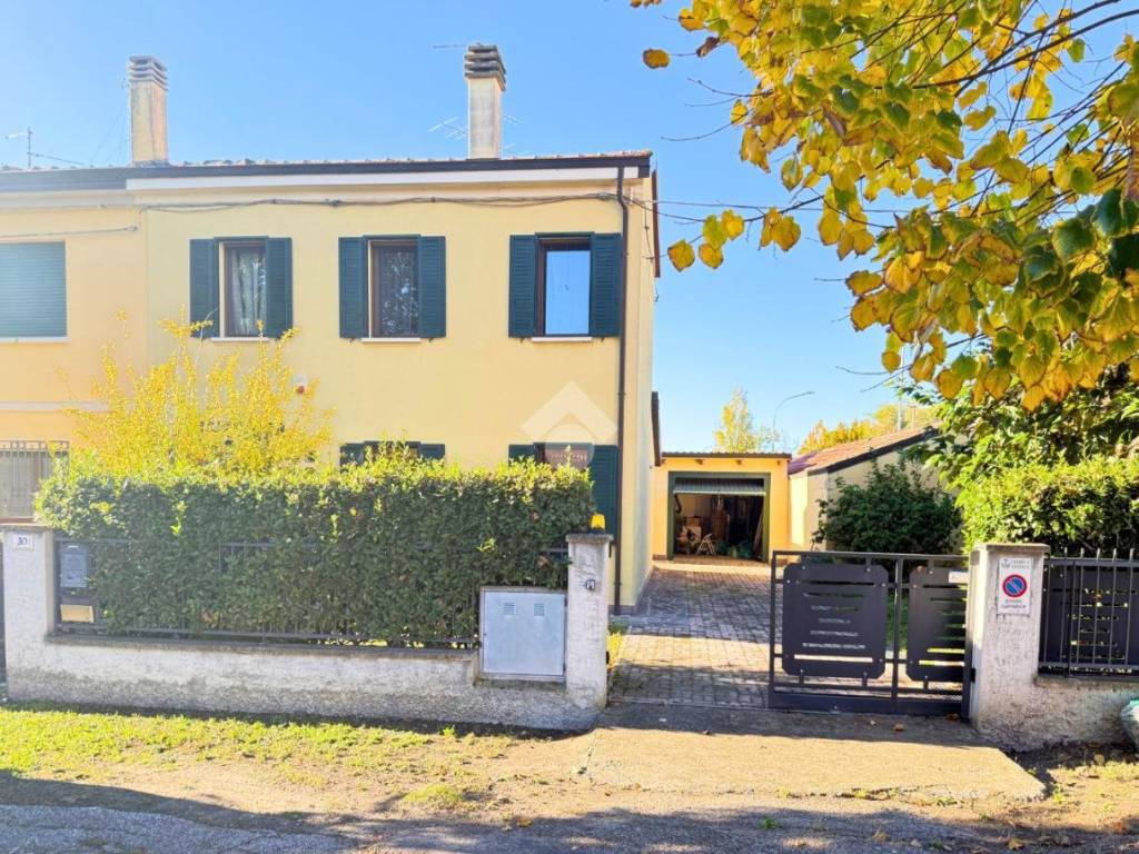 Villa a Argenta in Via cristo, 30 - Foto 2