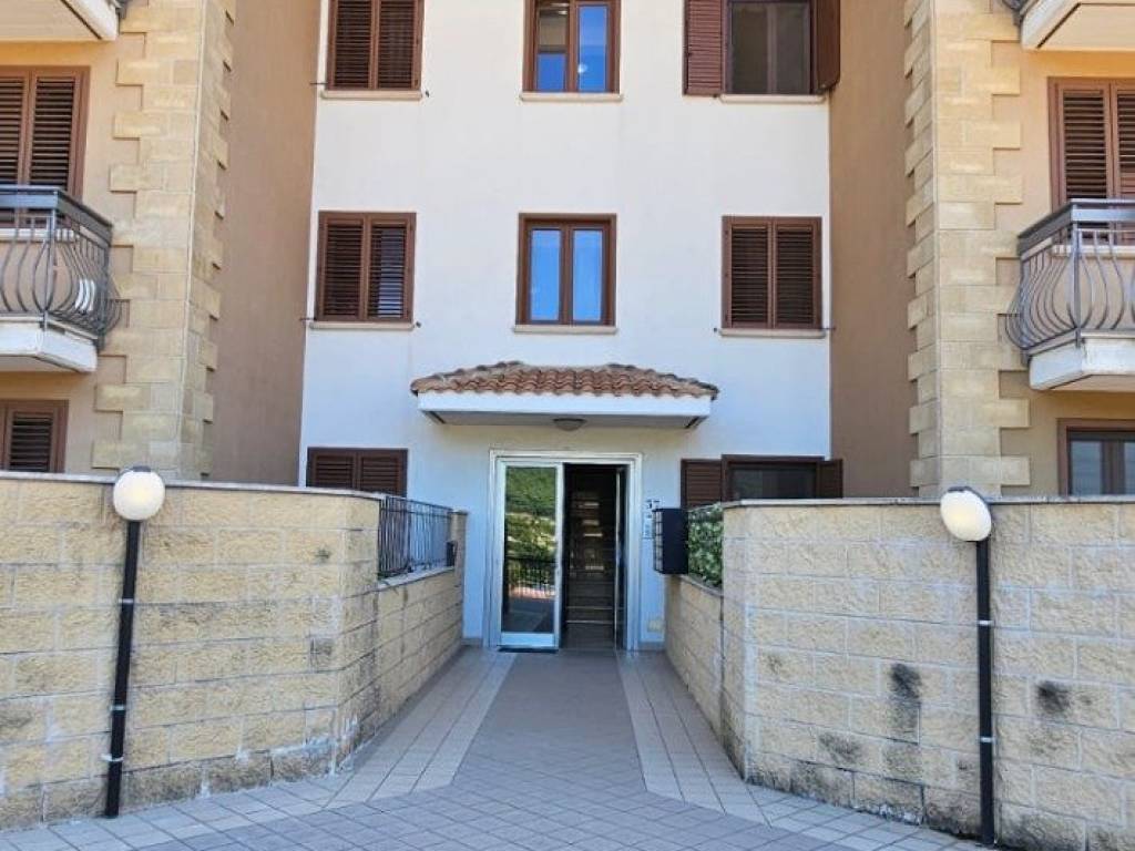 Appartamento a Mercogliano in Via De Nardi, 37 - Foto 3