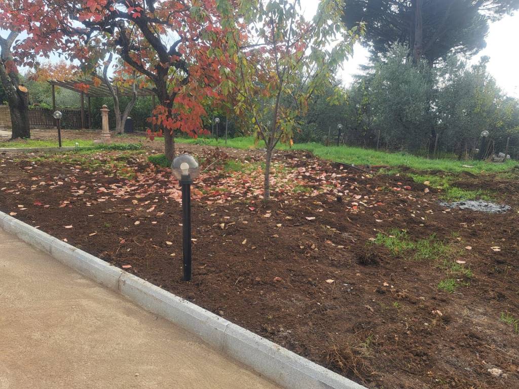 Villa a Velletri in Via Casale Capitancelli - Foto 2