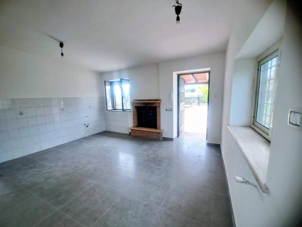 Villa a Velletri in Via Casale Capitancelli - Foto 5