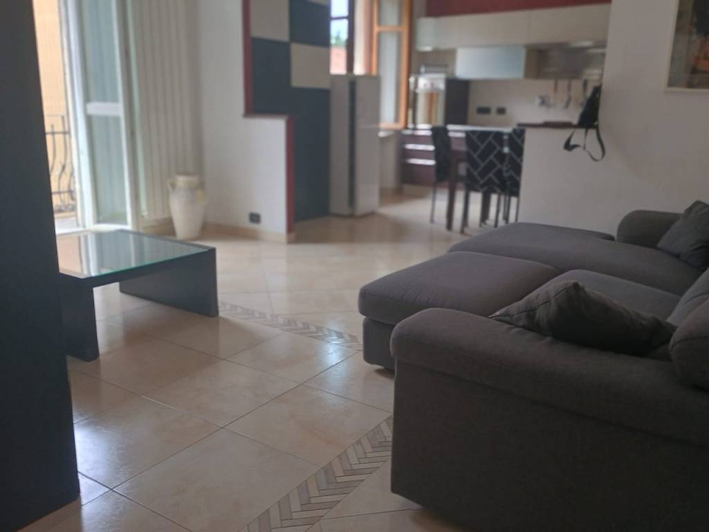 Appartamento a Collegno in Via San Massimo 8 - Foto 2