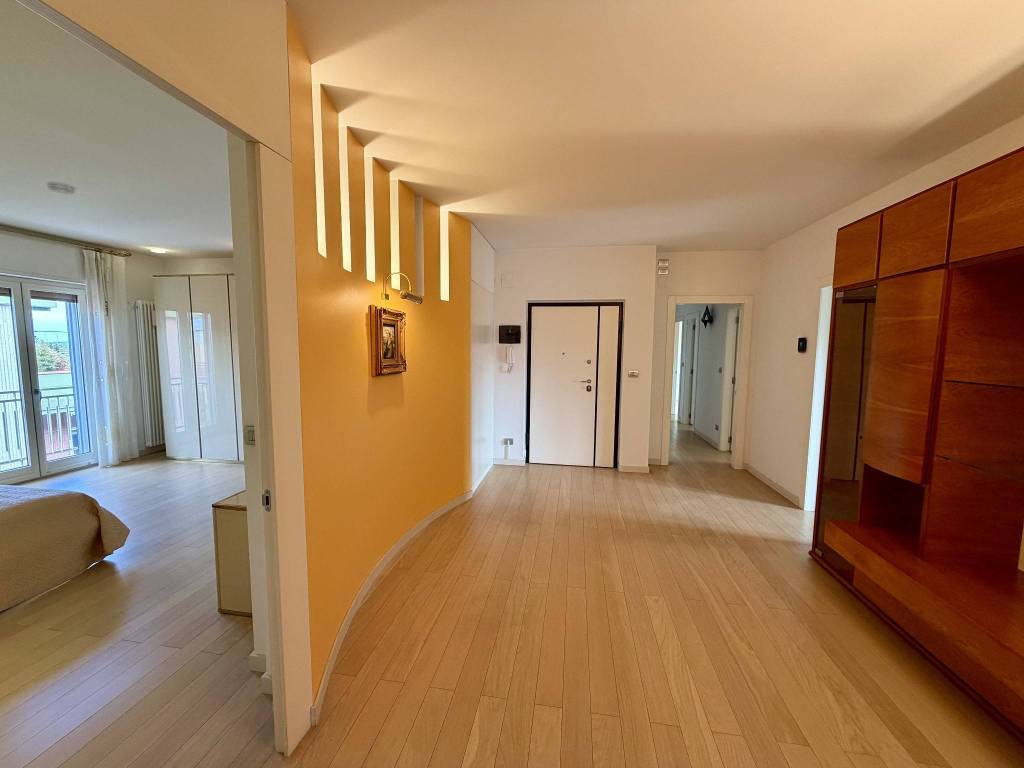 Attico / mansarda a Matera in Via Lupo Protospata, 78 - Foto 4