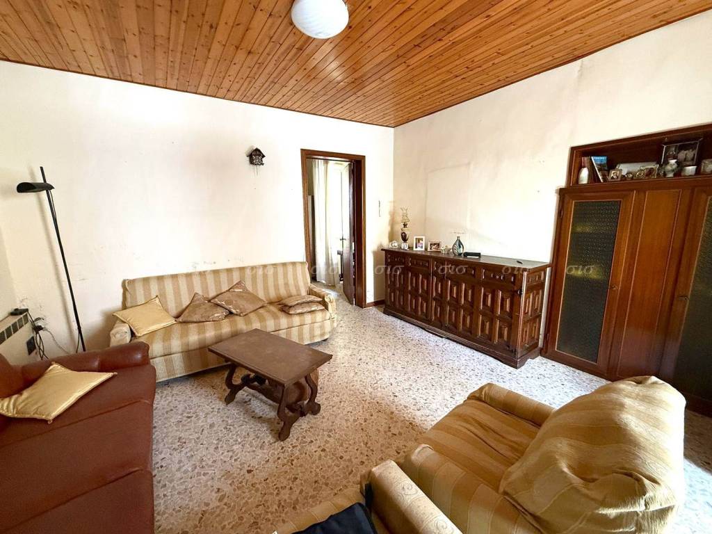 Appartamento a Aradeo in via Cafari, 15 - Foto 2