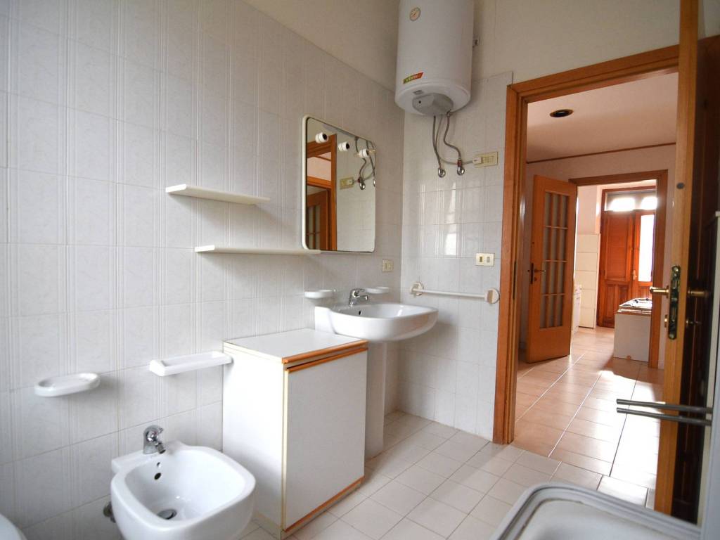 Appartamento a Macomer in Via Toscana, 40 - Foto 3