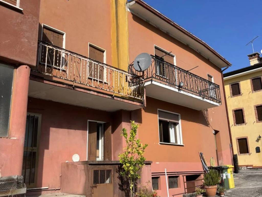 Villa a Sarmede in Via Luigi Cadorna, 32 - Foto 2