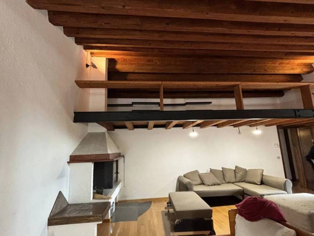 Appartamento a Vittorio veneto in Piazza Marc'Antonio Flaminio - Foto 4