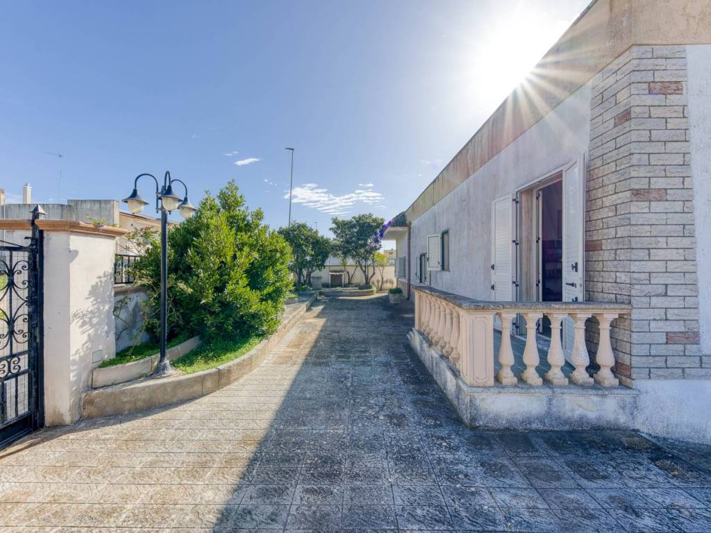 Villa a Morciano di leuca in Via Camillo Benso di Cavour, 75 - Foto 5