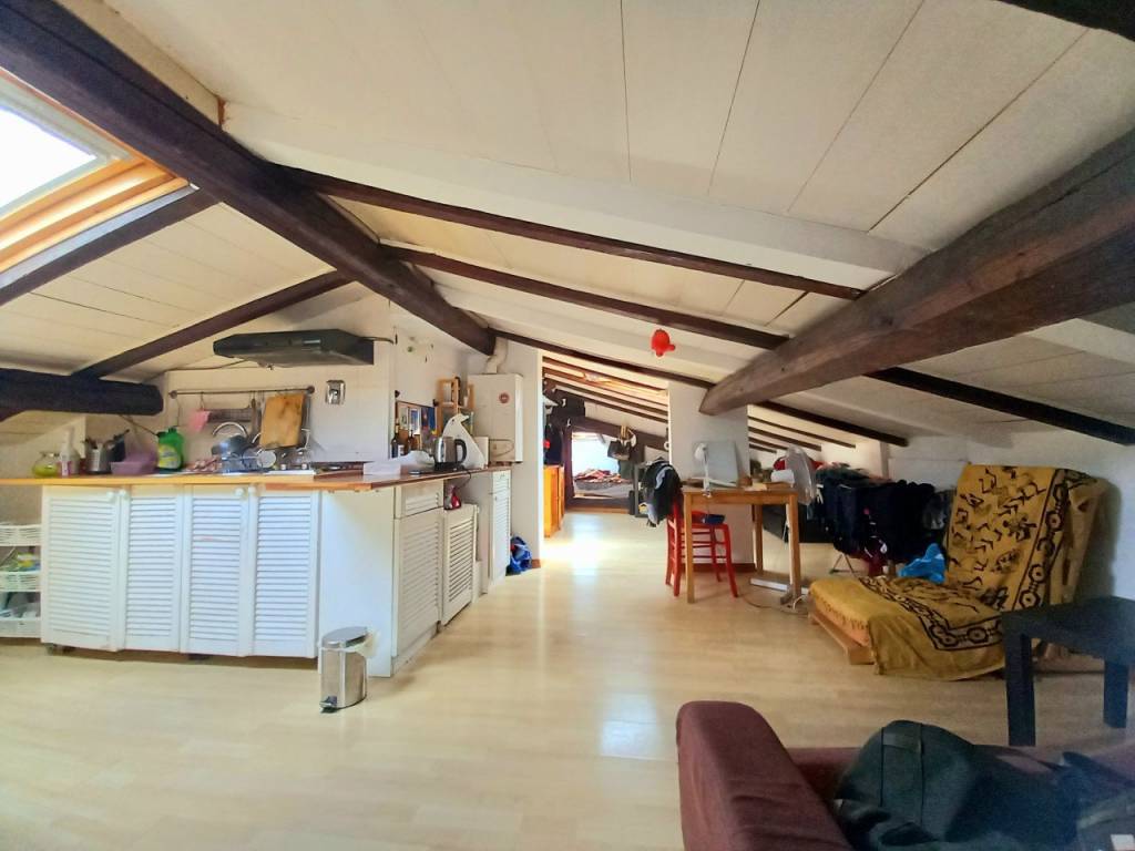 Appartamento a Bologna in Via Giuseppe Massarenti, 91 - Foto 2