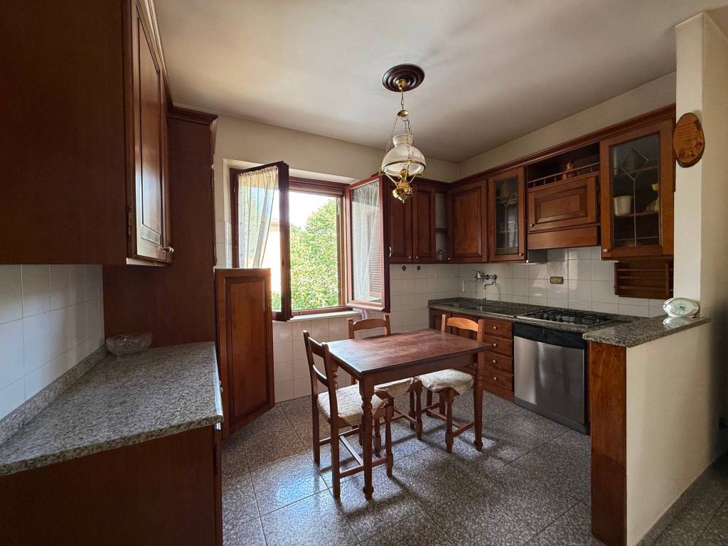 Appartamento a Sarteano in Viale Miralaghi - Foto 3