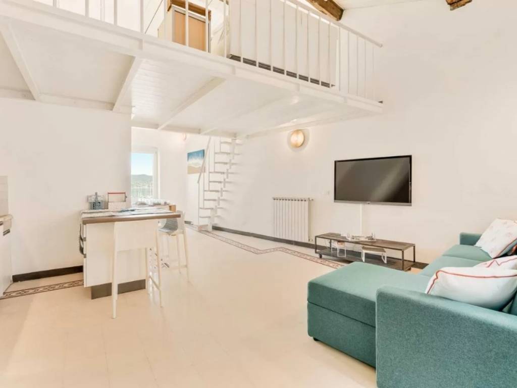 Appartamento a Portovenere in Via Berardo Gallotti, 44 - Foto 2