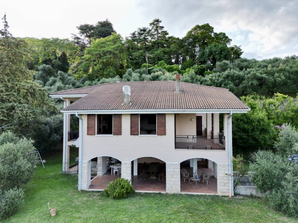 Casa indipendente a Verona in VIA PROVE - Foto 4