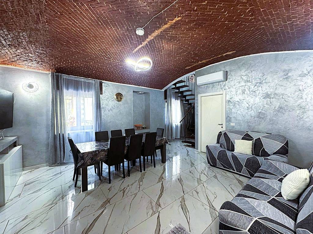 Villa a La loggia in Via Piave, 141 - Foto 2