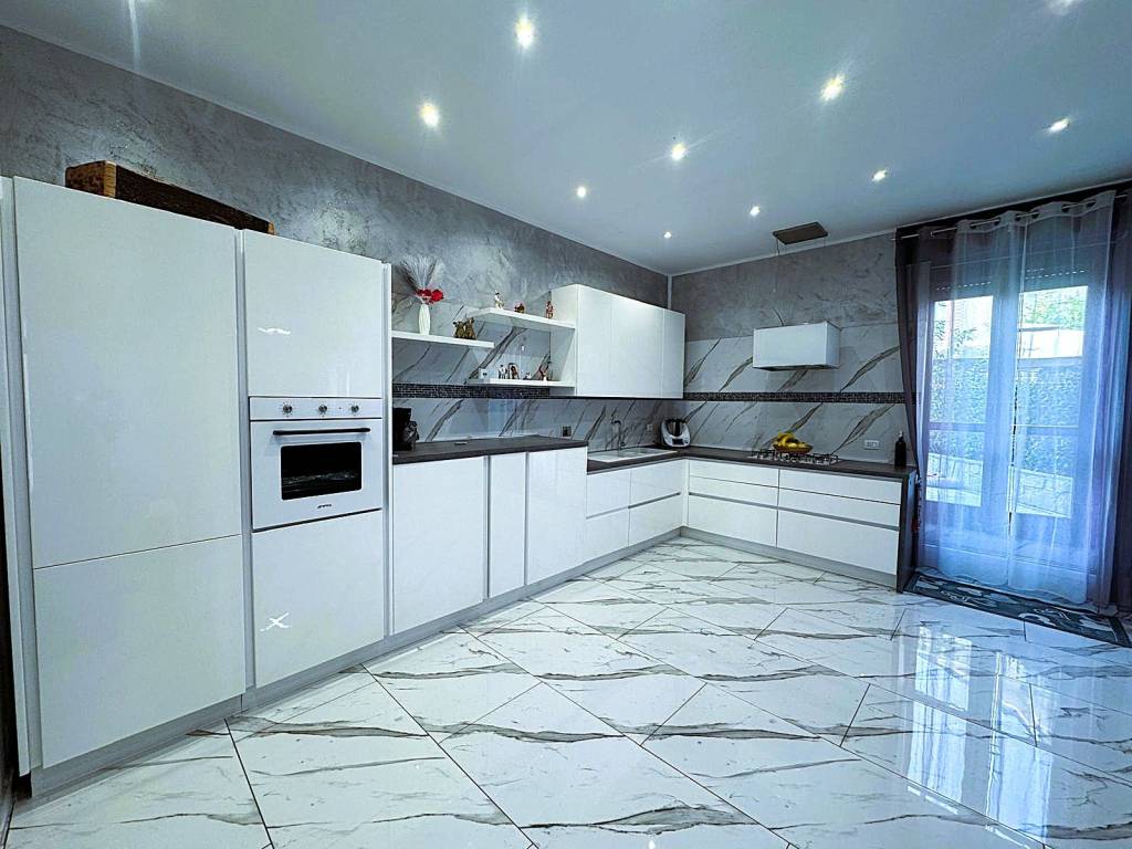 Villa a La loggia in Via Piave, 141 - Foto 4