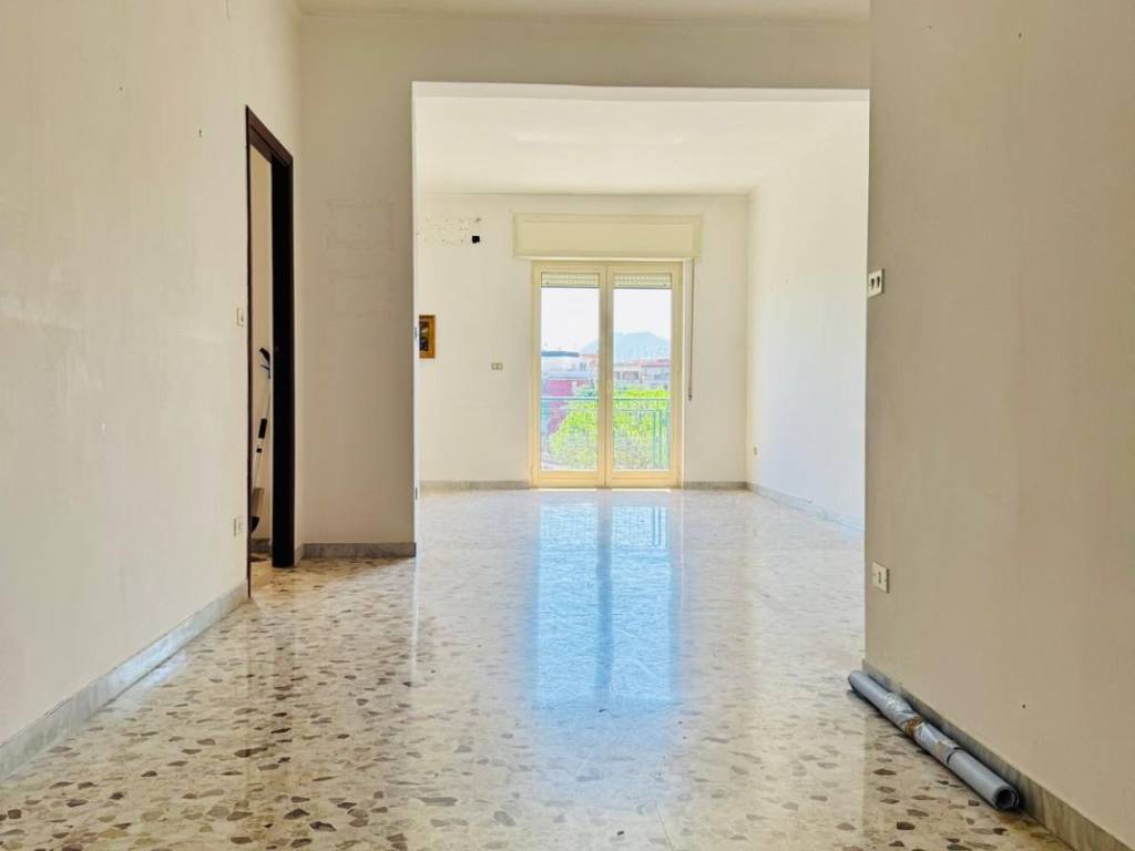 Appartamento a Casavatore in Viale Michelangelo - Foto 5