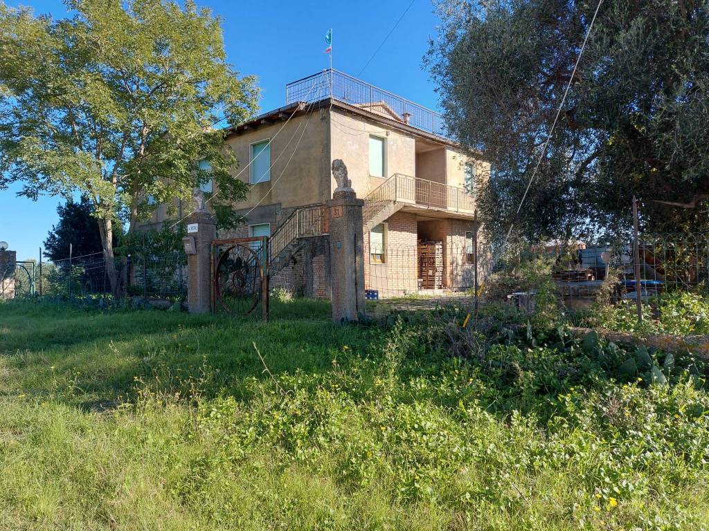 Rustico / casale a Magliano in toscana in Strada Consortile La Capitana - Foto 2