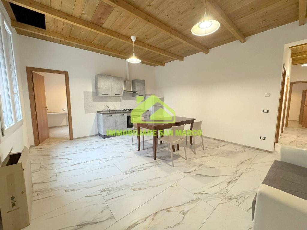Appartamento a Ferrara in Via Caldirolo, 134 - Foto 3