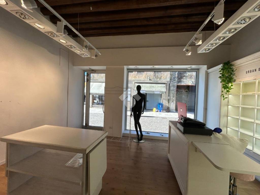 Immobile a Montebelluna in Via Partigiani, 2 - Foto 3