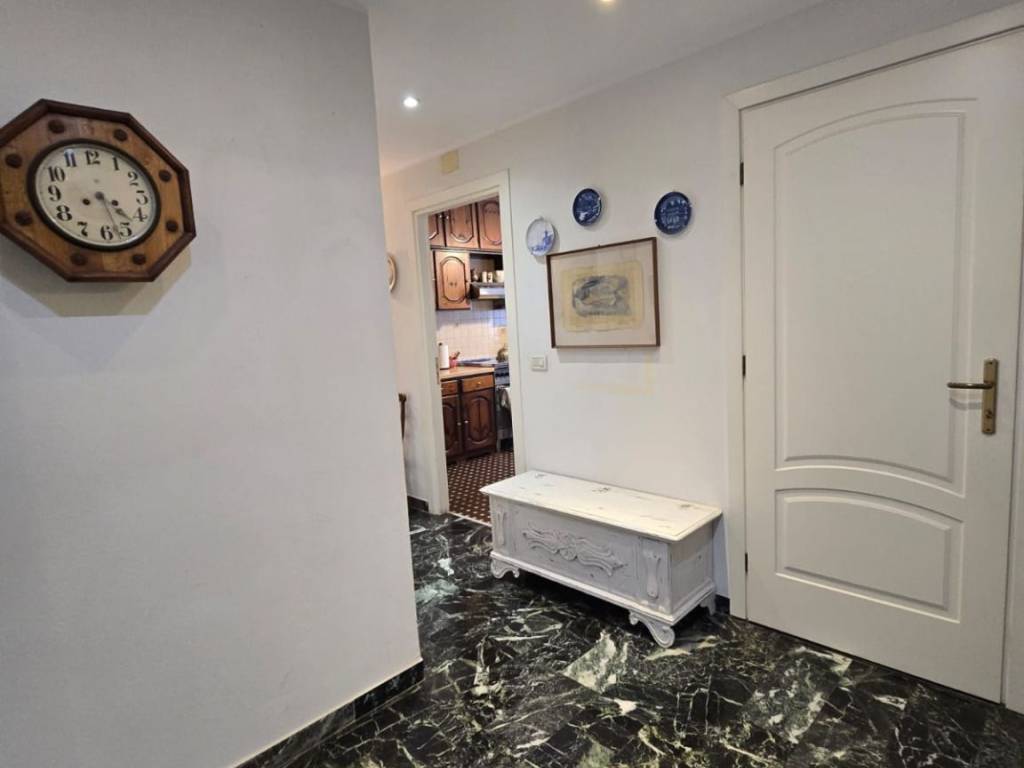 Appartamento a Albenga in Via Venezia, 23 - Foto 3