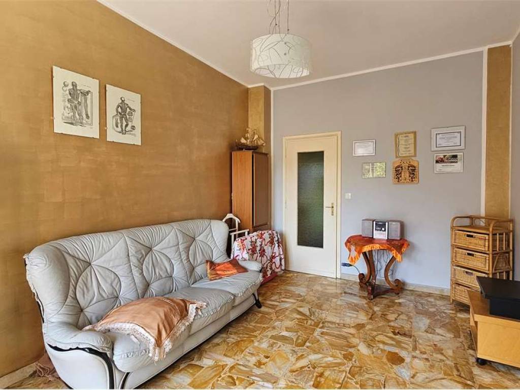 Appartamento a Piossasco in Via Antonelli - Foto 3