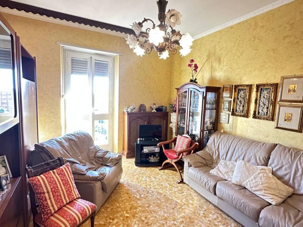 Appartamento a Rivoli in Via Giotto - Foto 2