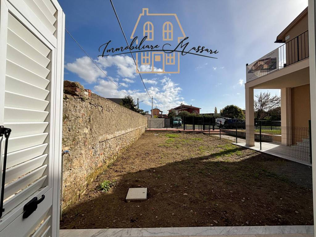 Appartamento a Sarzana in Via Camponesto, 34 - Foto 2