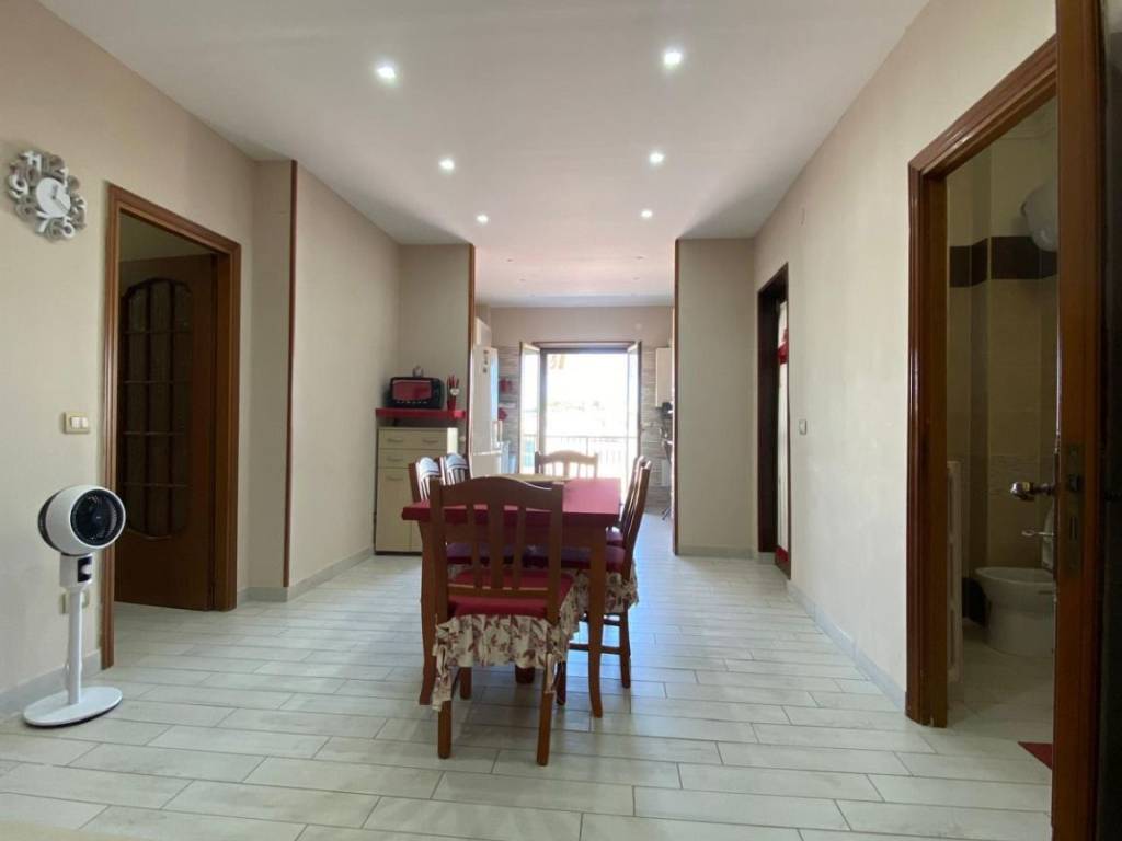 Appartamento a Castel volturno in Viale del Mare, 175 - Foto 2