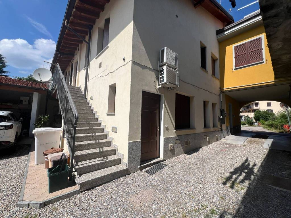 Appartamento a Parabiago in Via Brisa - Foto 2