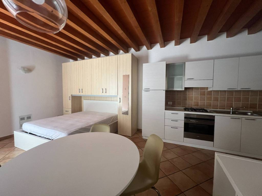 Appartamento a Parabiago in Via Brisa - Foto 5