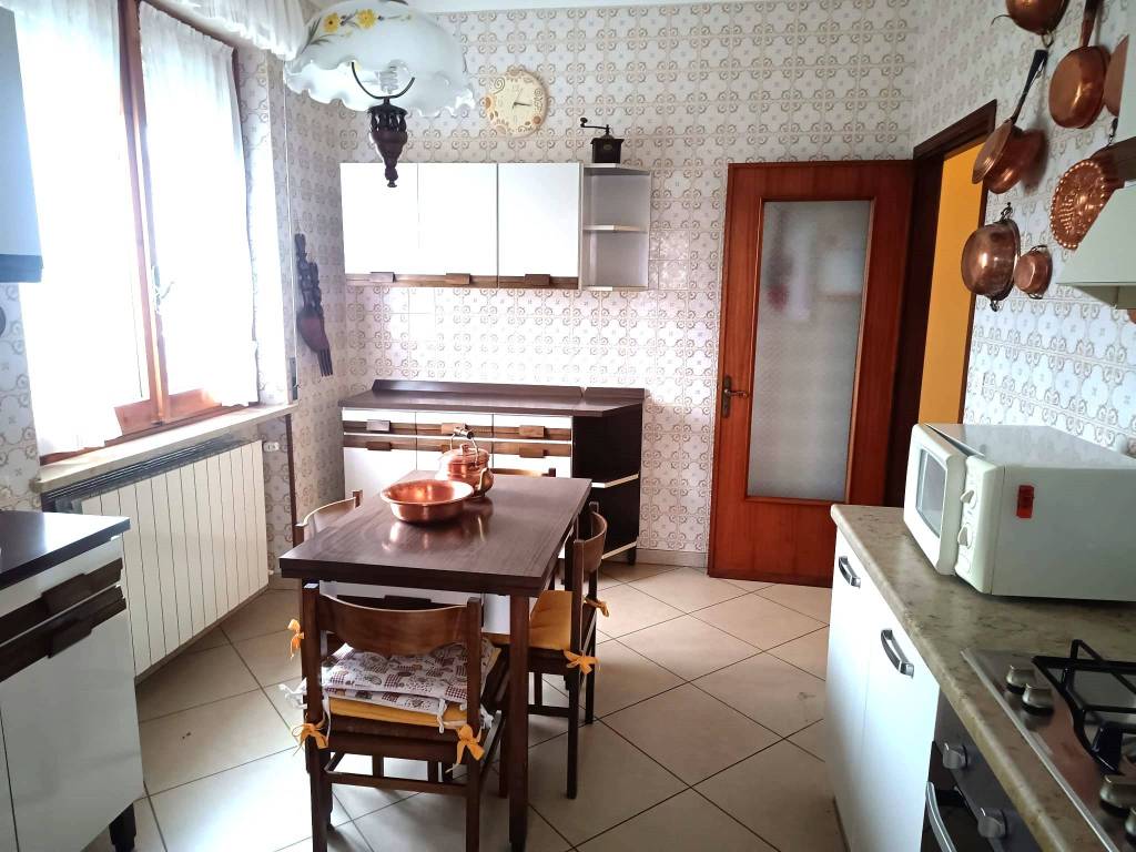 Appartamento a Ovada in Via Bruno Repetto - Foto 2