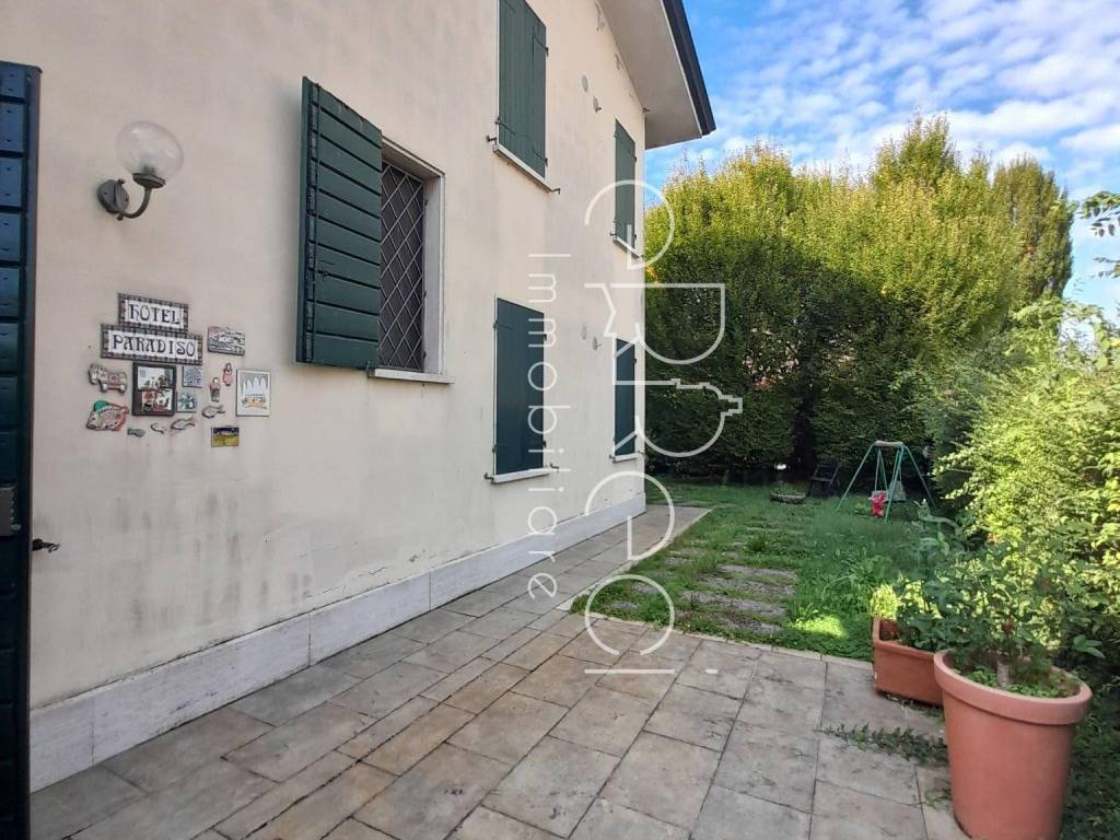 Villa a Mantova in Via Parma - Foto 3
