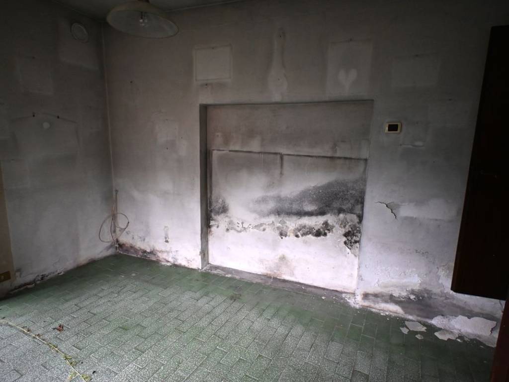Casa indipendente a Casale corte cerro in Via Guglielmo Marconi - Foto 3