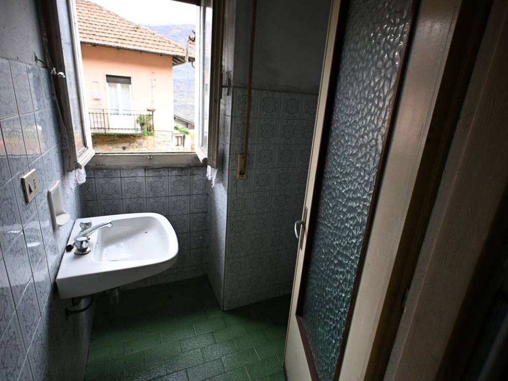 Casa indipendente a Casale corte cerro in Via Guglielmo Marconi - Foto 4