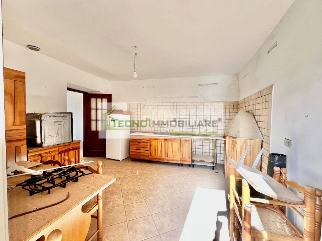 Casa indipendente a San giovanni incarico in Via Colletronco - Foto 2