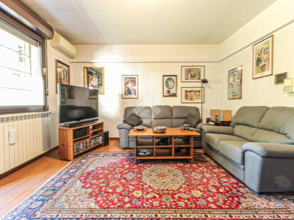 Appartamento a Bologna in Via Aurelio Saffi - Foto 2