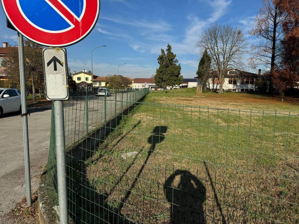 Terreno a Rovigo in Piazza Giuseppe Garibaldi - Foto 2