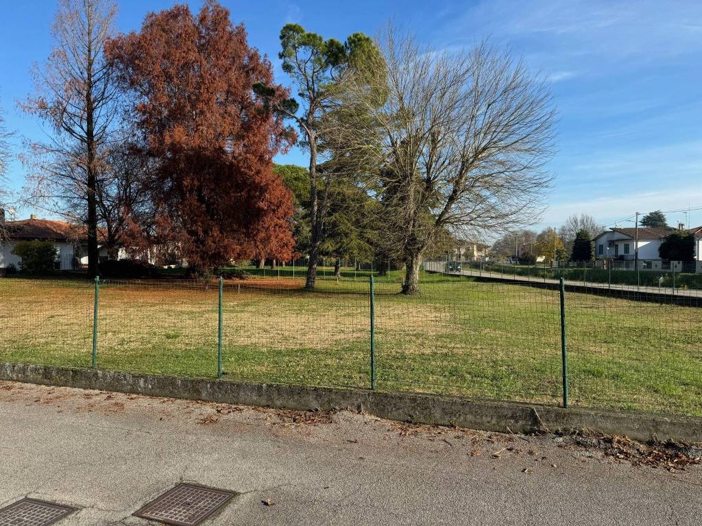 Terreno a Rovigo in Piazza Giuseppe Garibaldi - Foto 3