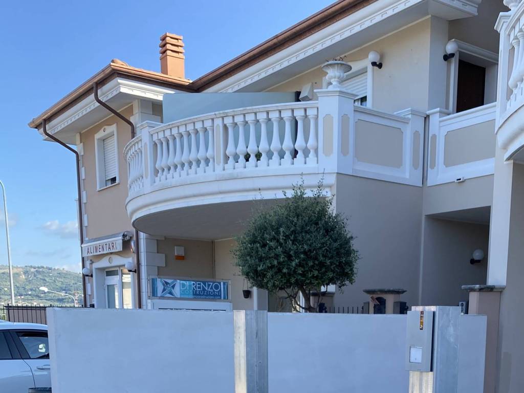 Appartamento a Cepagatti in Via San Martino - Foto 2